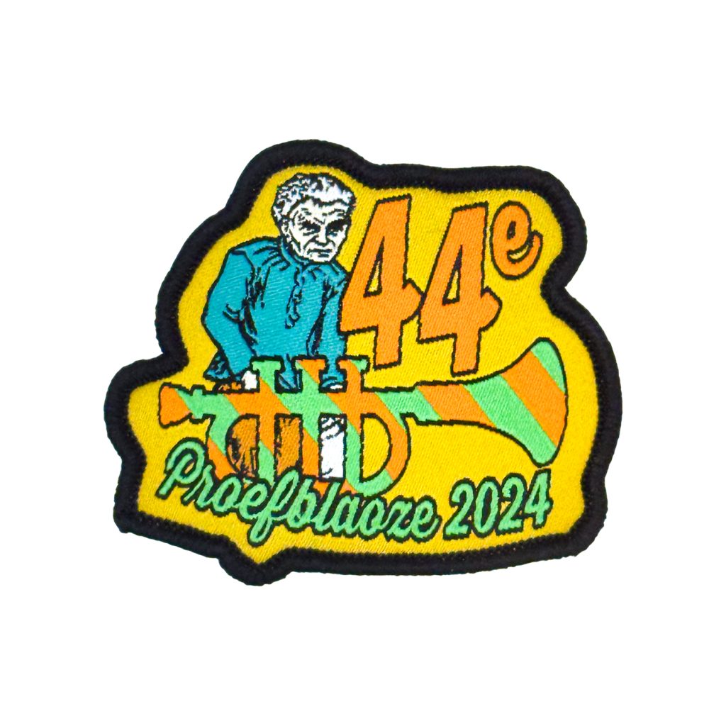 Custom geweven badge voor de carnaval met verschillende kleuren.